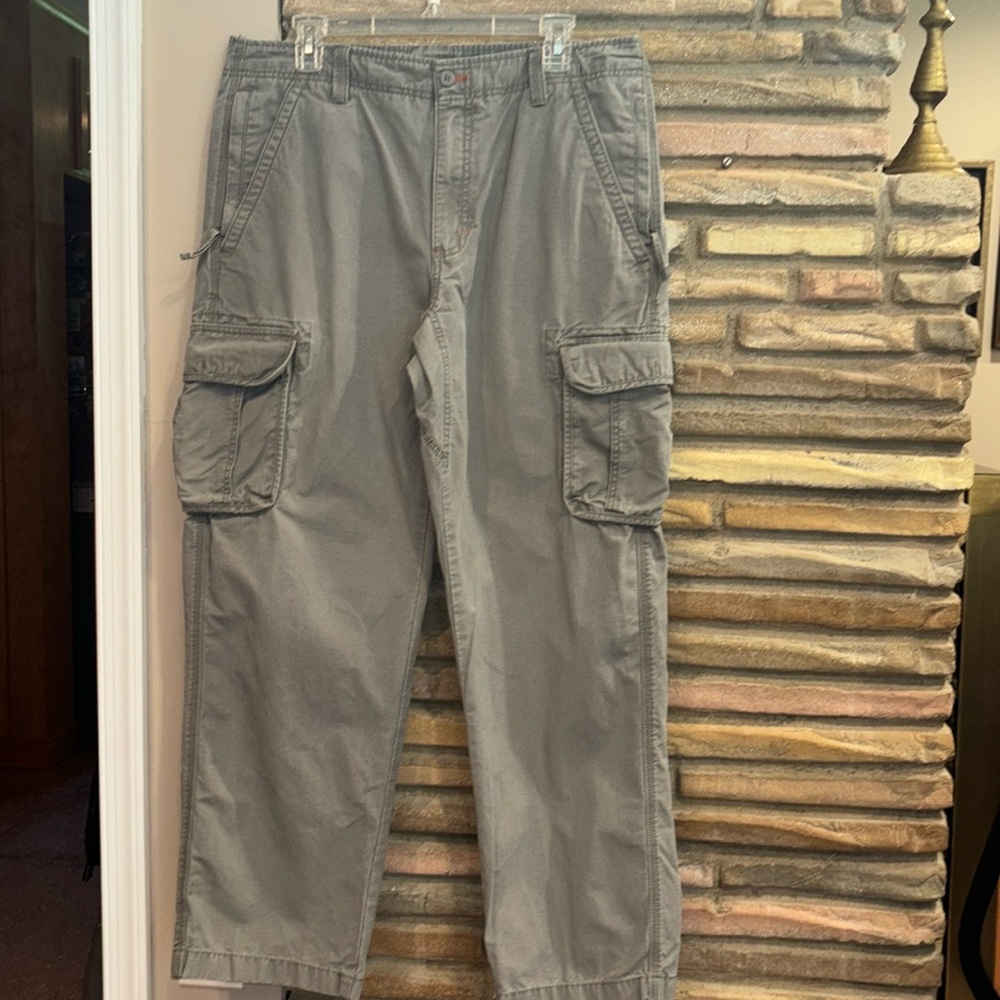 LL Bean Allagash Cargo Pants
Natural Fit Men's 35 x 32 Unisex Gender Neutral - Picture 2 of 14
